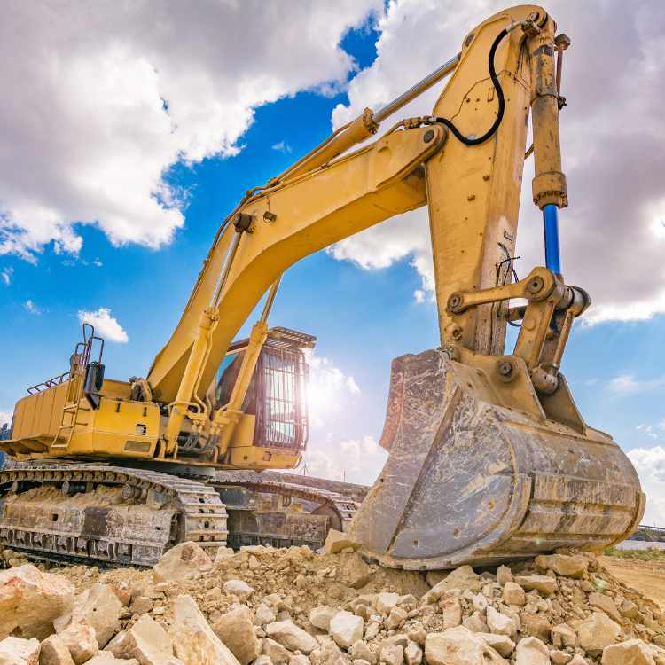 Industrial Machinery & Heavy Equipment